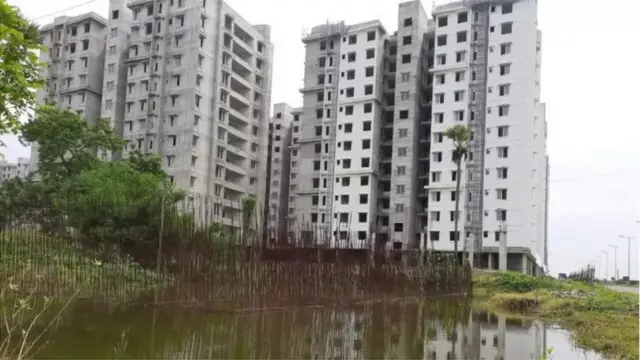 అమరావతిలో భవనాలు