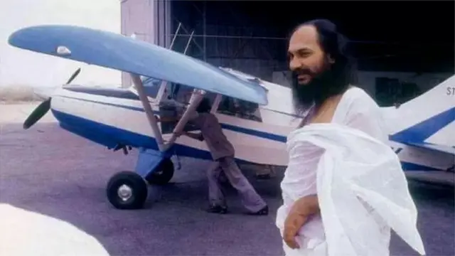 धीरेंद्र ब्रह्मचारी