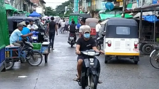 ရခိုင် မှာ မလိုအပ်ဘဲ အပြင်မထွက်ဖို့ အမိန့် ထုတ်ထားခဲ့