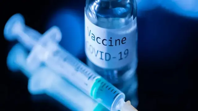 Allurar riga-kafin korona