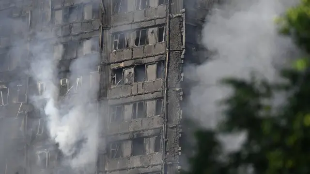 สภาพความเสียหายภายหลังจากเกิดเหตุไฟฟ้านานหลายชั่วโมง