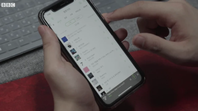 인디 아티스트의 음원 발매를 돕는 플랫폼 뮤콜라보의 이홍섭 대표는 "인디 아티스트들이 좌절하고 있다"고 말했다