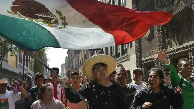 Personas celebrando en Ciudad de México.