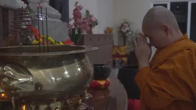 buddha, perempuan, gender, bhikkhuni