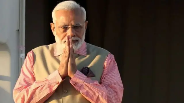 प्रधानमंत्री नरेंद्र मोदी