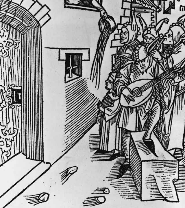 Une gravure représentant un prétendant à qui l'on jette de la bouillie depuis une fenêtre, alors qu'il chante la sérénade à une femme.