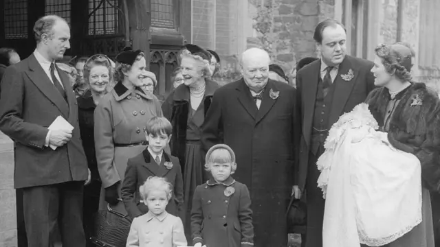 Ficroj Meklejn i Vinston Čerčil