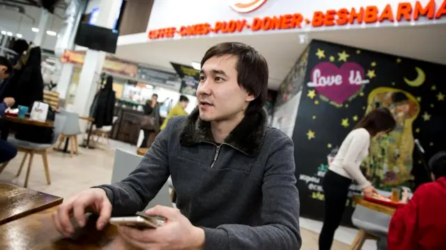 Ассету Кайпиеву, одному из владельцев Sa'biz, теперь придется изменить написание названия своего заведения