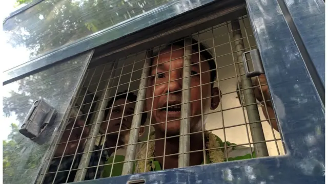 အောင်သပြေ