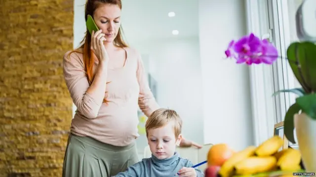 ਮਾਪੇ ਅਤੇ ਮੋਬਾਈਲ