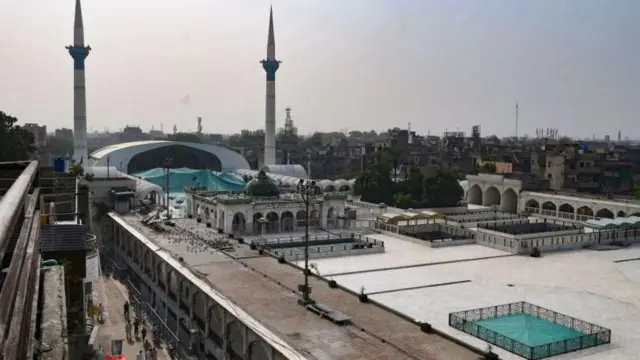 जावेद इक्बाल, पाकिस्तान