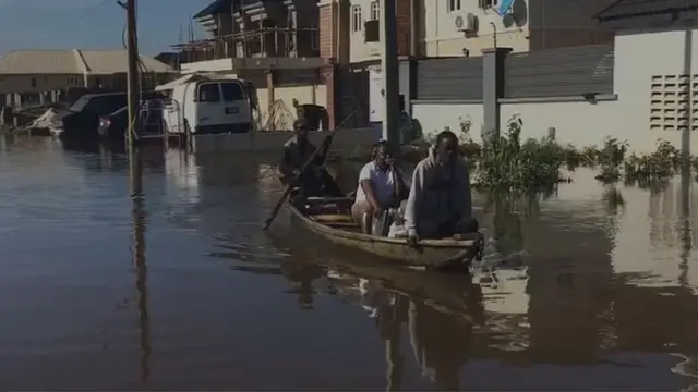 Ndị mmadụ ji ụgbọ mmiri apụta n'ụlọ