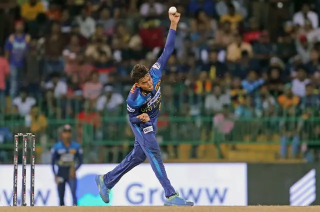 दुनिथ वेल्लालागे 