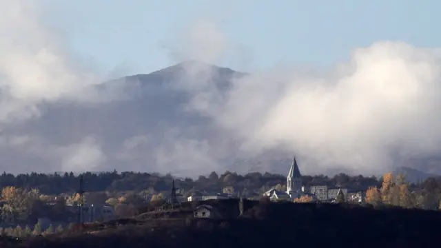 नागोर्नो-काराबाख़ विवादः अमरीका में बातचीत के बाद फिर छिड़ी लड़ाई