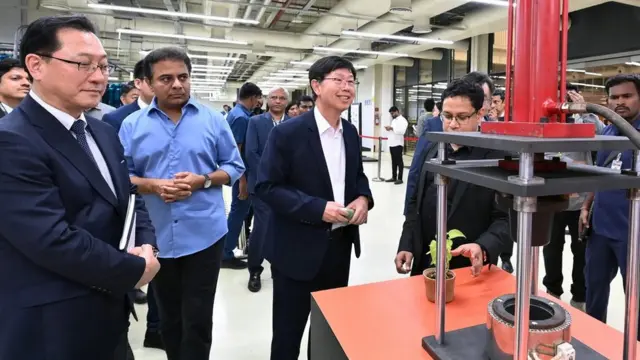 फॉक्सकॉन प्लांट