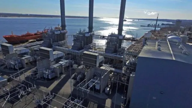 လျှပ်စစ်