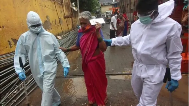 पॉज़िटिव पाए जा रहे लोगों को क्वारंटीन किया जा रहा है