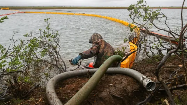 Работы по ликвидации последстий разлива топлива, 16 июня 2020 года