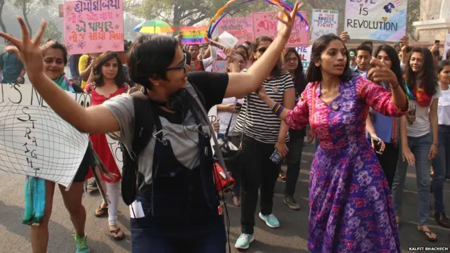 અમદાવાદ પ્રાઇડ પરેડનું એક દ્રશ્ય