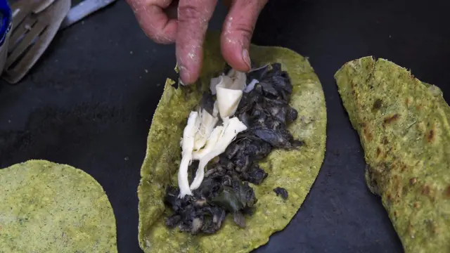 Tortilhas com huitlacoche