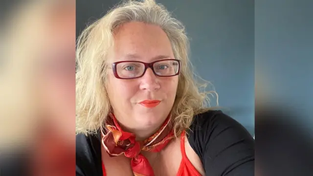 प्रा. टीला साँडर्स