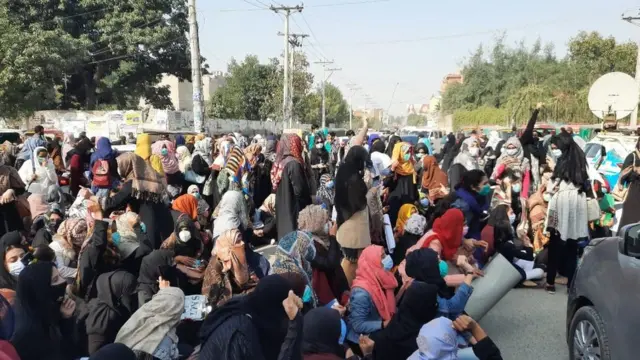 طلبا