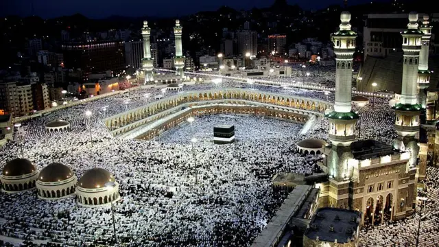 13 अक्टूबर 1924 को शाह अब्दुल अज़ीज़ ने मक्का पर भी क़ब्ज़ा कर लिया