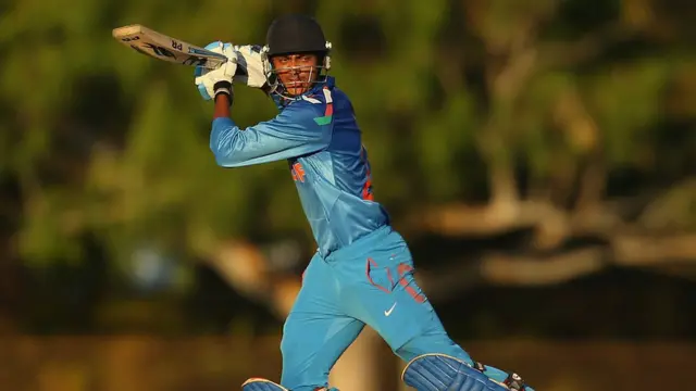 अक्षर पटेल, गुजरात, भारतीय क्रिकेट संघ, आयपीएल, इंडिया ए