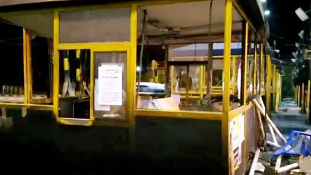 செங்கல்பட்டு சுங்கச்சாவடியை அடித்து நொறுக்கிய அரசு பேருந்து ஓட்டுநர் - நடந்தது என்ன?