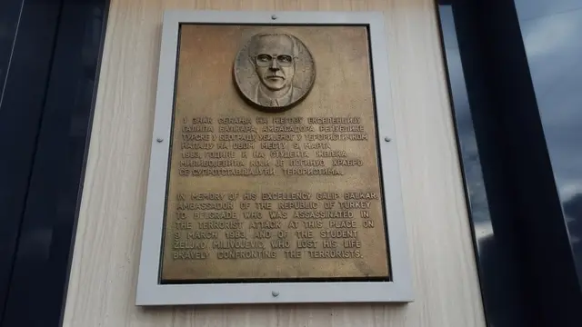 Spomen-ploča Galipu Balkaru