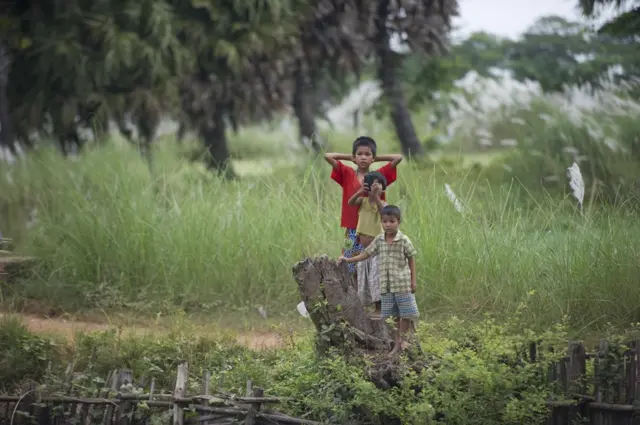 ကလေးသူခိုးတွေ သတင်းတွေကြောင့် ကလေးအတွက် မိဘတွေ စိုးရိမ်ခဲ့ကြ