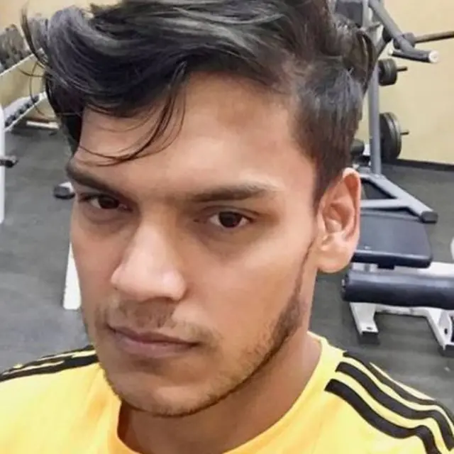 හිටපු ජනාධිපති මහින්ද රාජපක්ෂගේ කනිටු පුත් රෝහිත රාජපක්ෂ