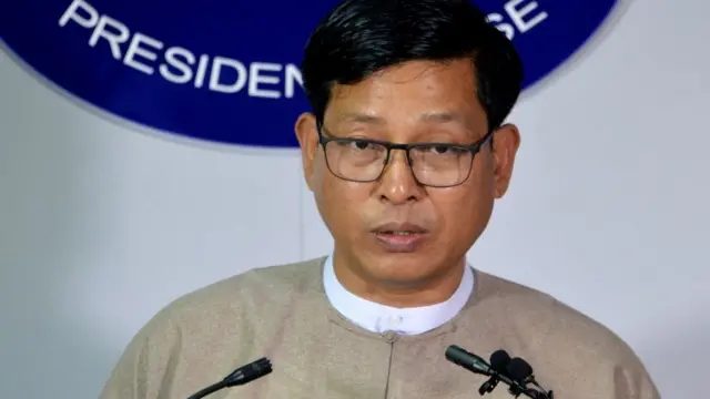 ကုန်ဈေးနှုန်းတက်အောင်လုပ်သူတွေကိ အရေးယူမယ် ဆိုပြီး သမ္မတရုံးက ကြေညာထား