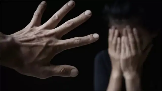 પ્રતીકાત્મક તસવીર