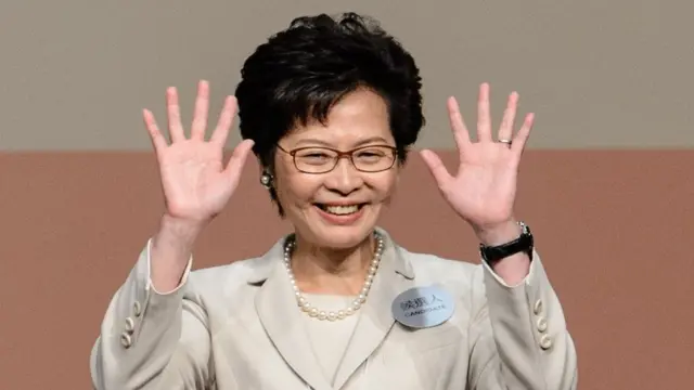 後任行政長官林鄭月娥