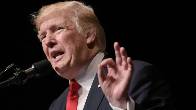 El presidente estadounidese Donald Trump habla en un acto.