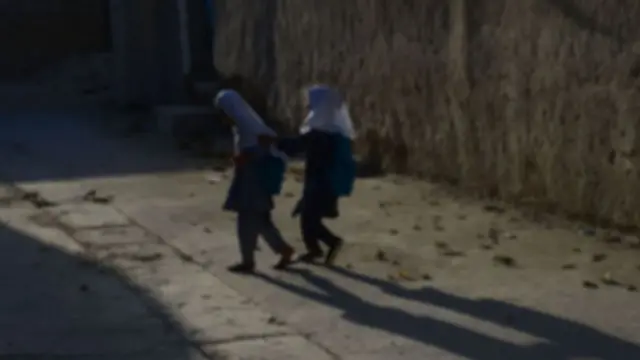 د افغان ماشومانو ځورونه