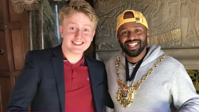 Jude Smith et Magid Magid
