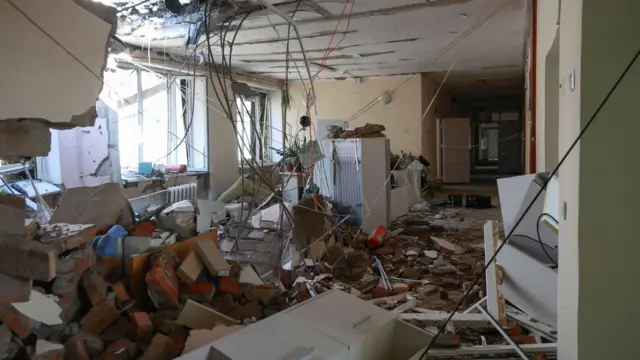 Zniszczone wnętrze szpitala w Odessie po rosyjskim ataku