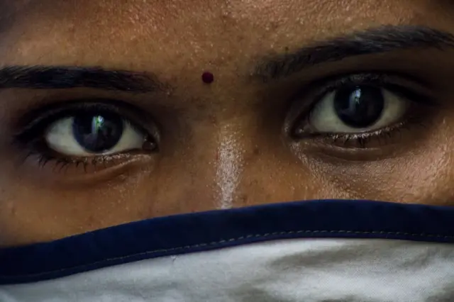 కార్మికులు