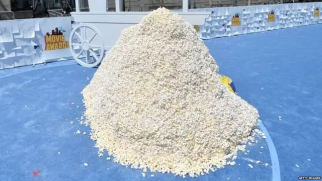 પોપ કોર્નની તસવીર