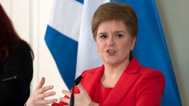 nicola sturgeon