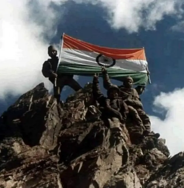 ટાઇર હિલ પર ભારતીય સૈનિક