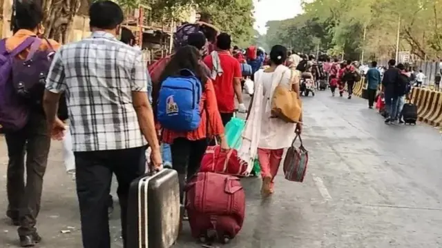 स्थलांतर