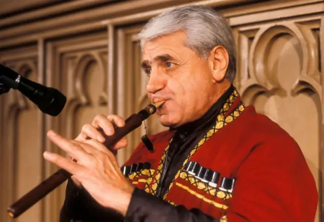 Дживан Гаспярян на концерте в Нью-Йорке, 1994 год