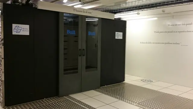 Supercomputador Santos Dumont