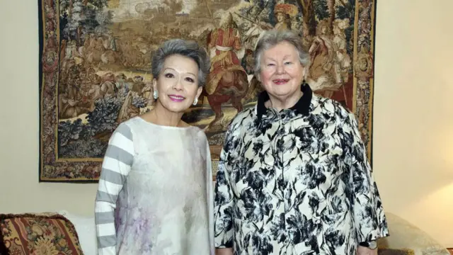 Vivijen Poj i Nensi Rut