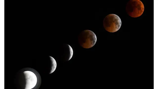 ২০১৮ সালের জুলাই মাসে এমন চন্দ্রগ্রহণ দেখা গেছে যাতে চাঁদ হয়ে উঠেছিলো 'ব্লাড মুন'।