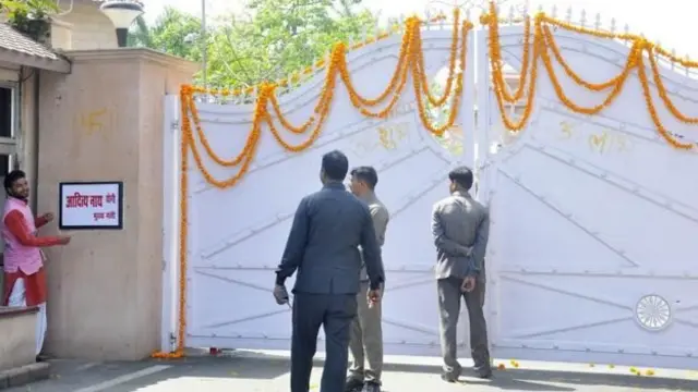 योगी आदित्यनाथ, मुख्यमंत्री आवास