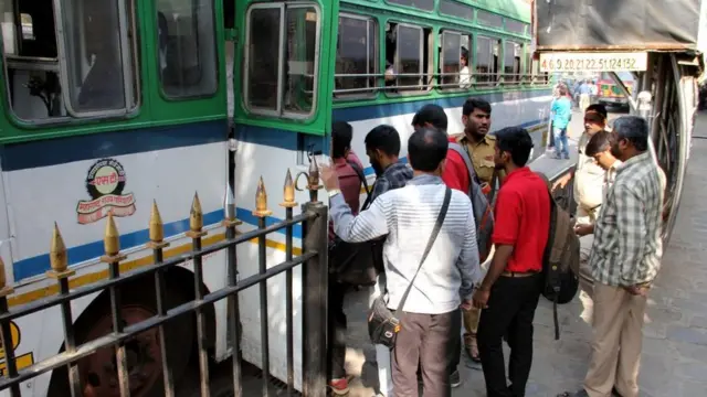 कोरोना, एसटी, वाहतूक